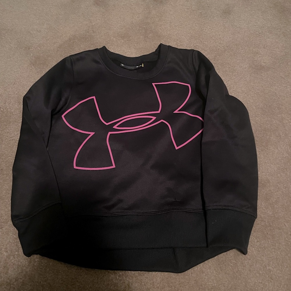 Under Armor sweatshirt